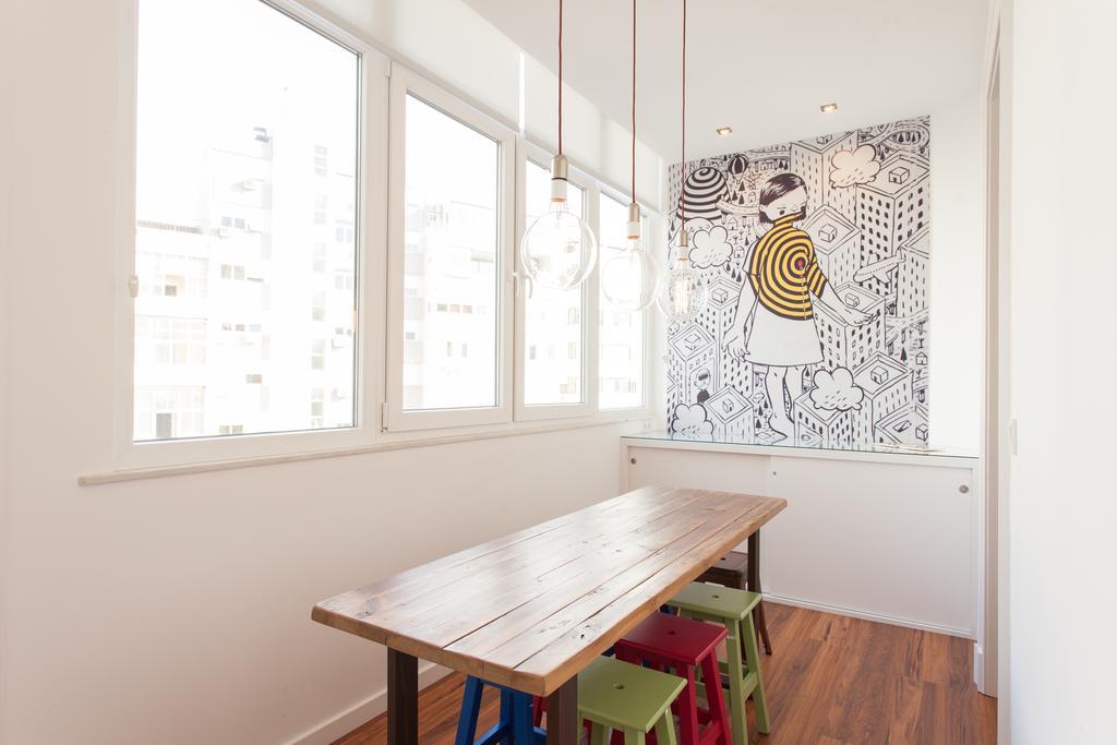 Design Sta Marta/ Liberdade Apartment Lisbon Luaran gambar
